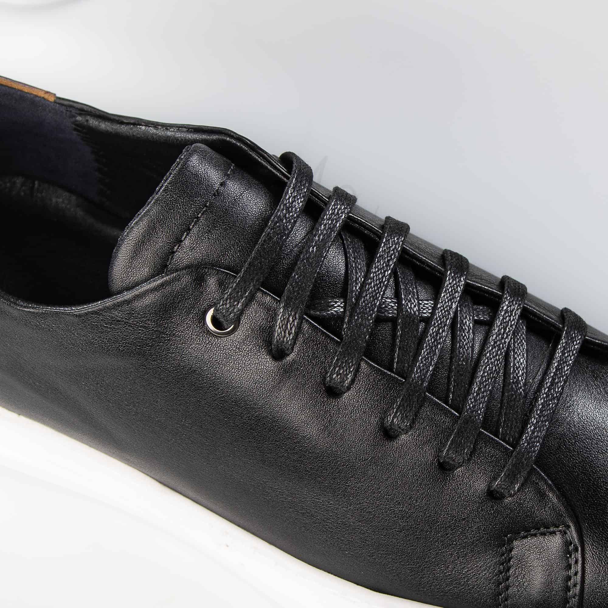 Velocity - Baskets confortables en Noir.