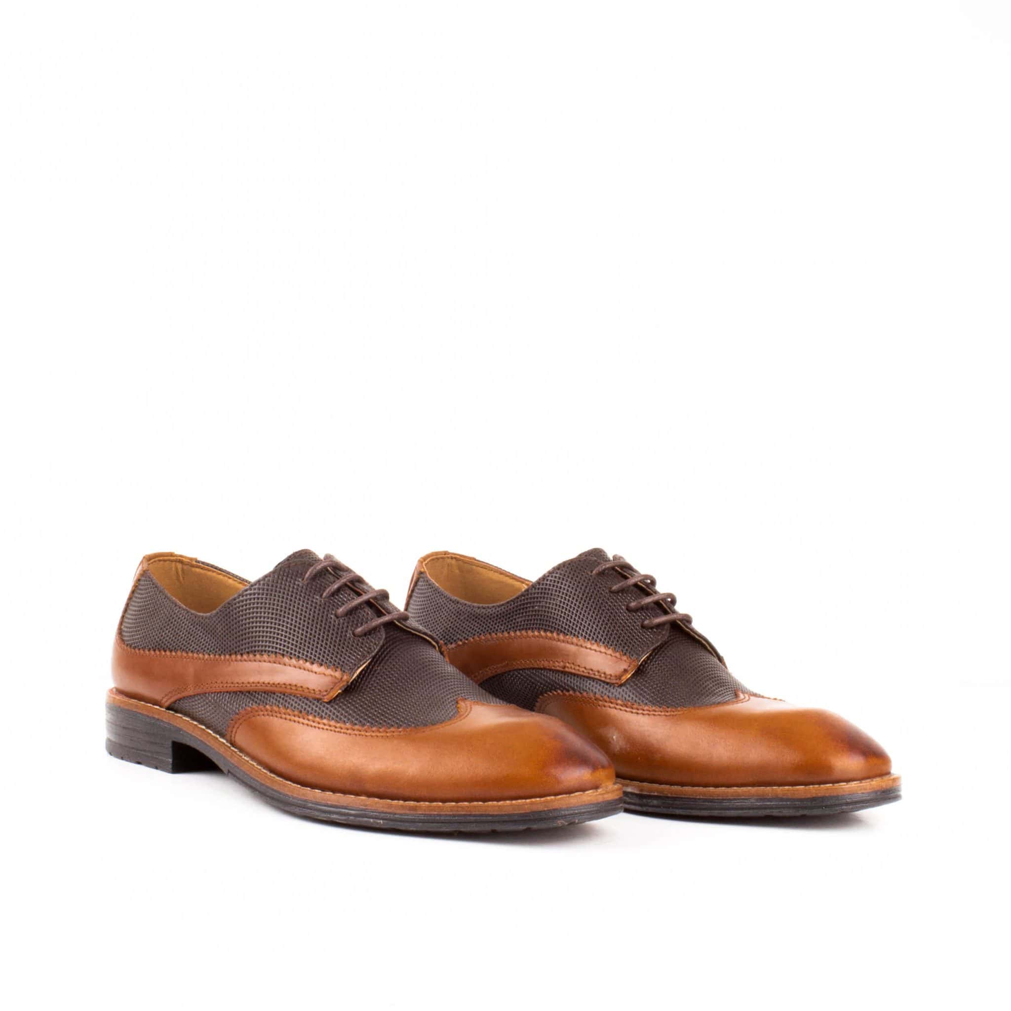 GENTMAR – Chaussures de ville en Tabac.