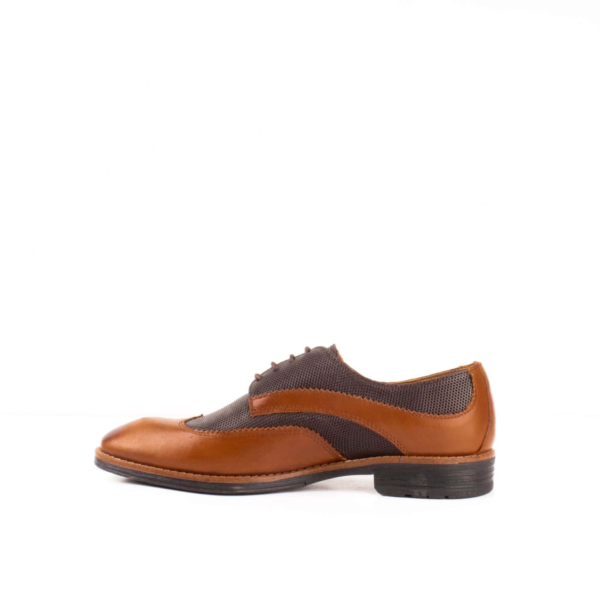GENTMAR – Chaussures de ville en Tabac.