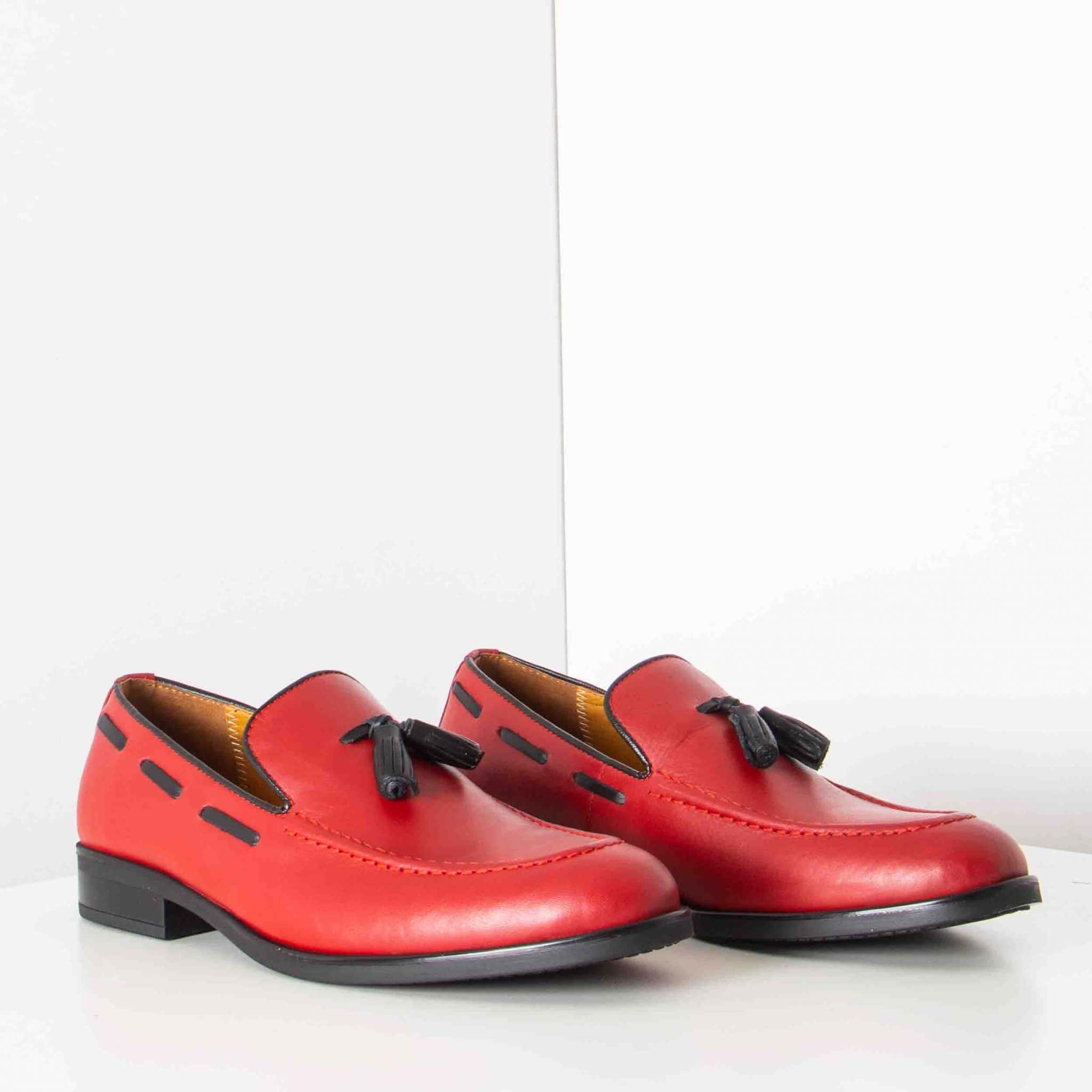 DANVER – Chaussure de ville 100% cuir - Rouge.