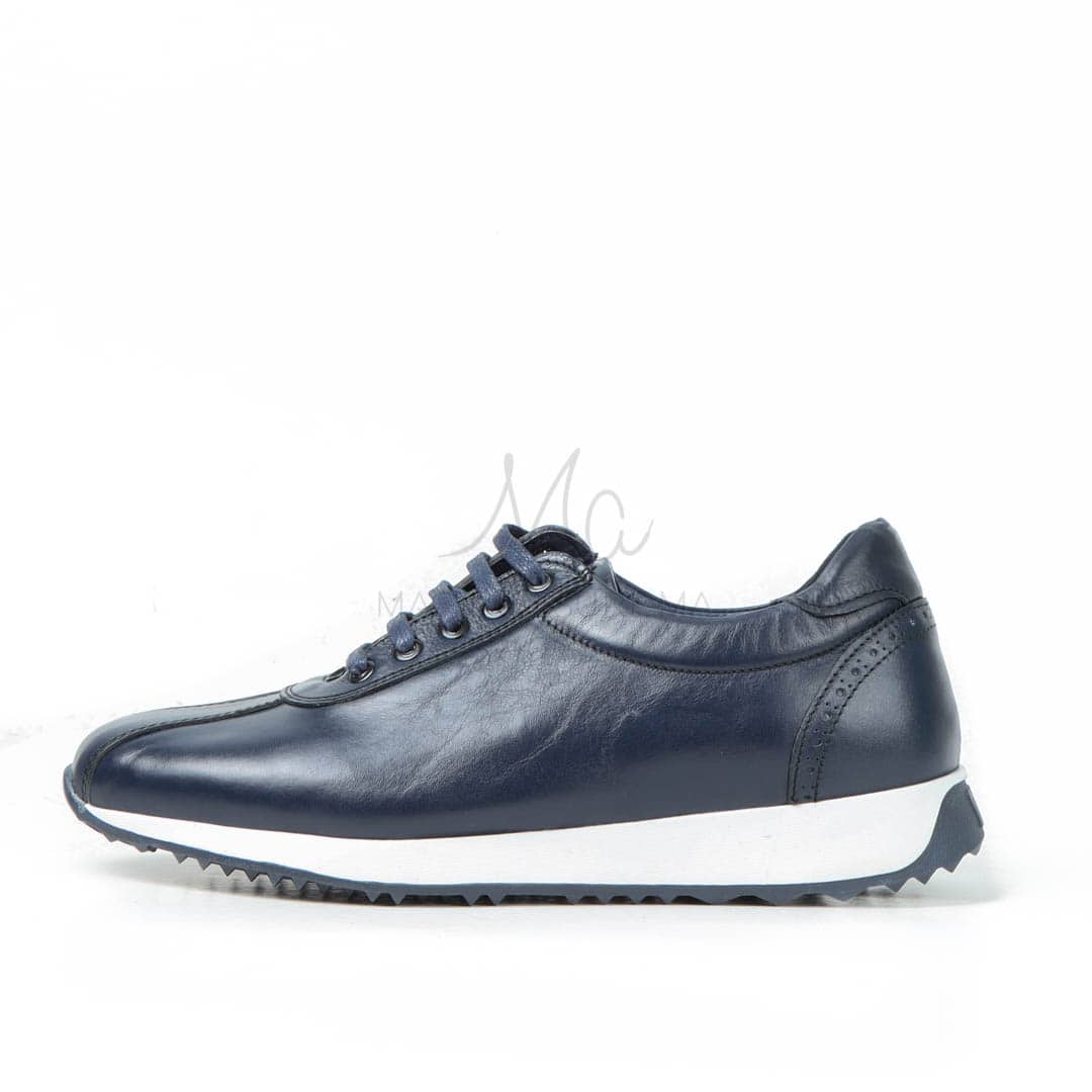IOBATES - Baskets 100 %Cuir en Bleu.
