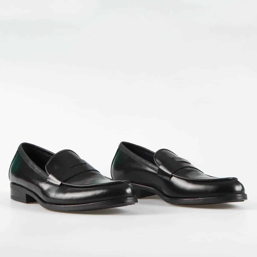 Yorgous – Chaussure de ville – Noir.