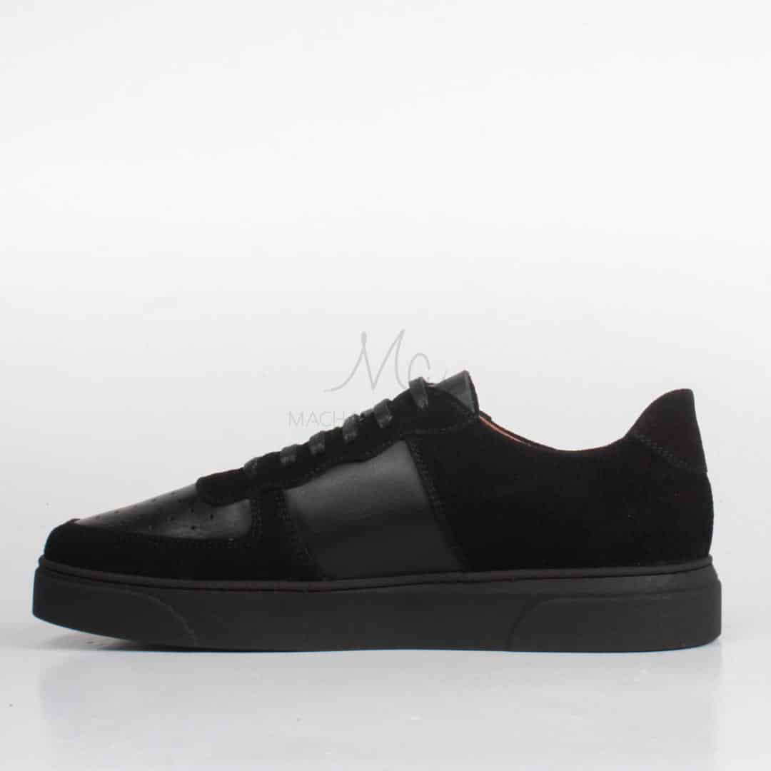 AIR BALVIN - Baskets en Daim Noir.