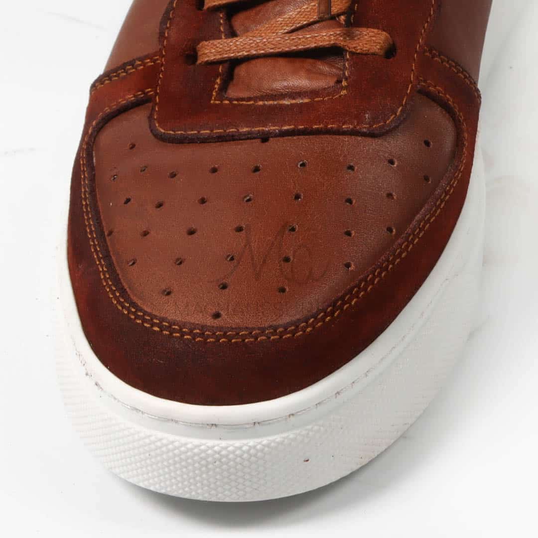 Adrena Baskets confortables 100% Daim en Tabac.