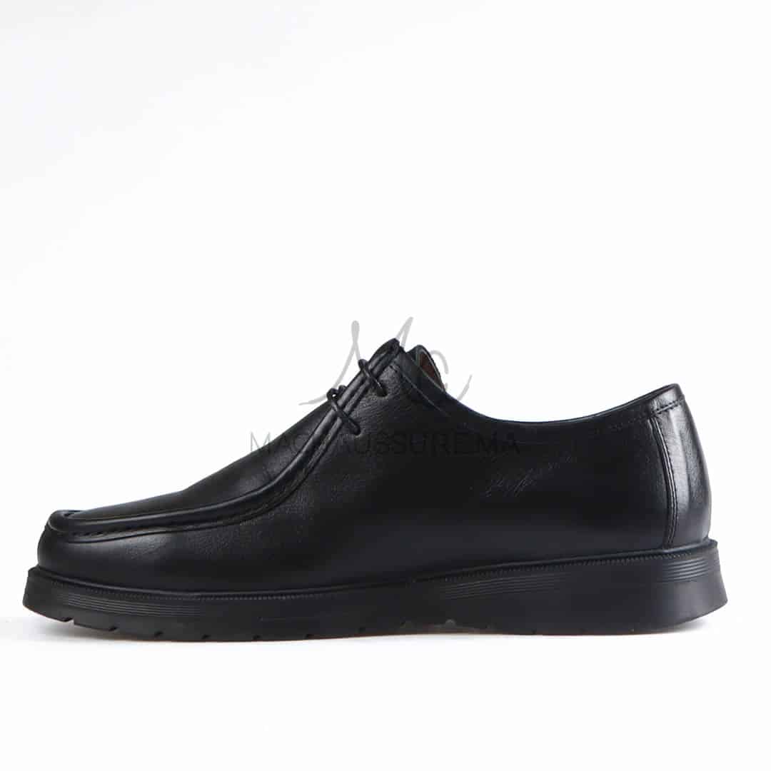 Terzo - Chaussures à lacets pour Hommes 100% Cuir en Noir.