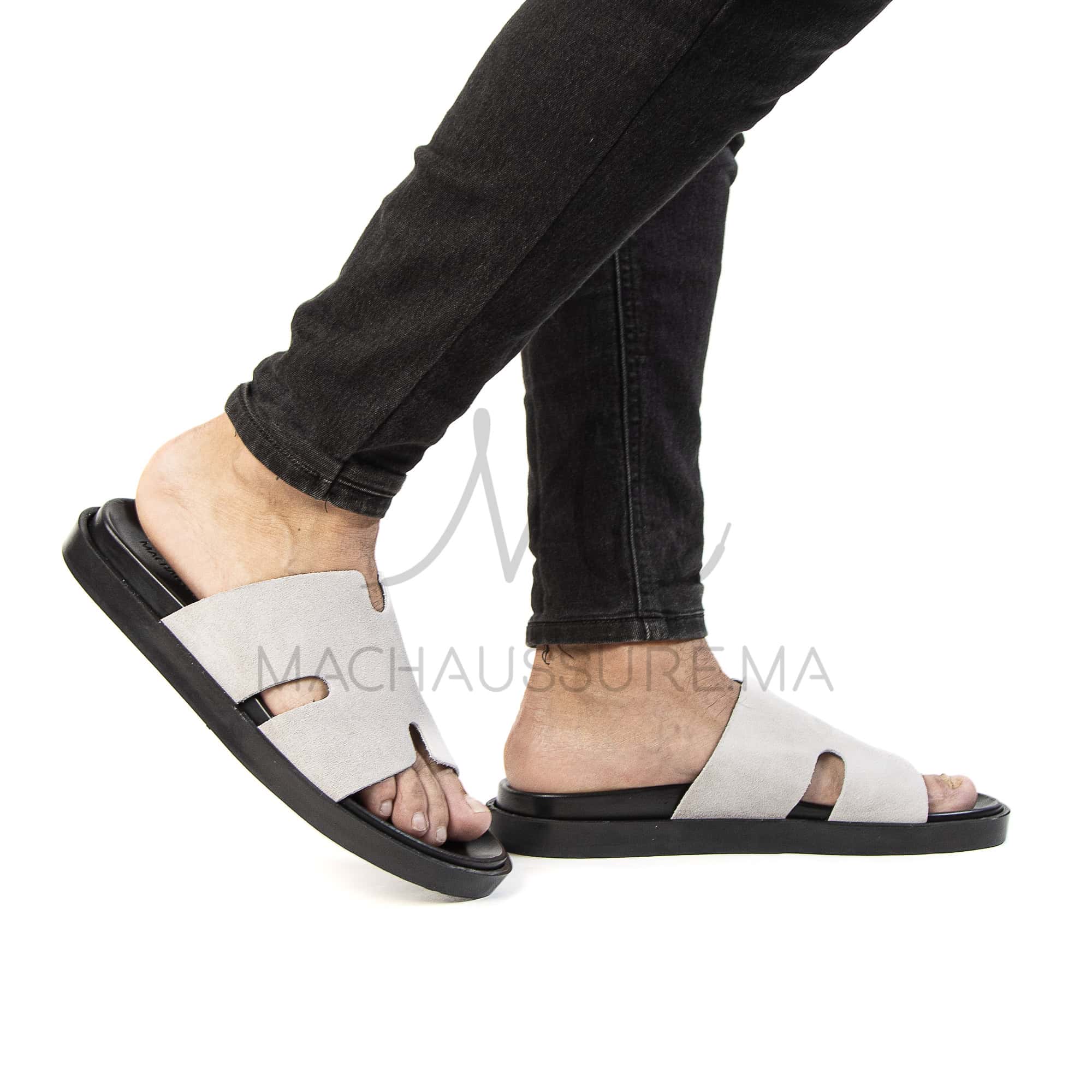 Abrid – Sandales Homme en Gris.