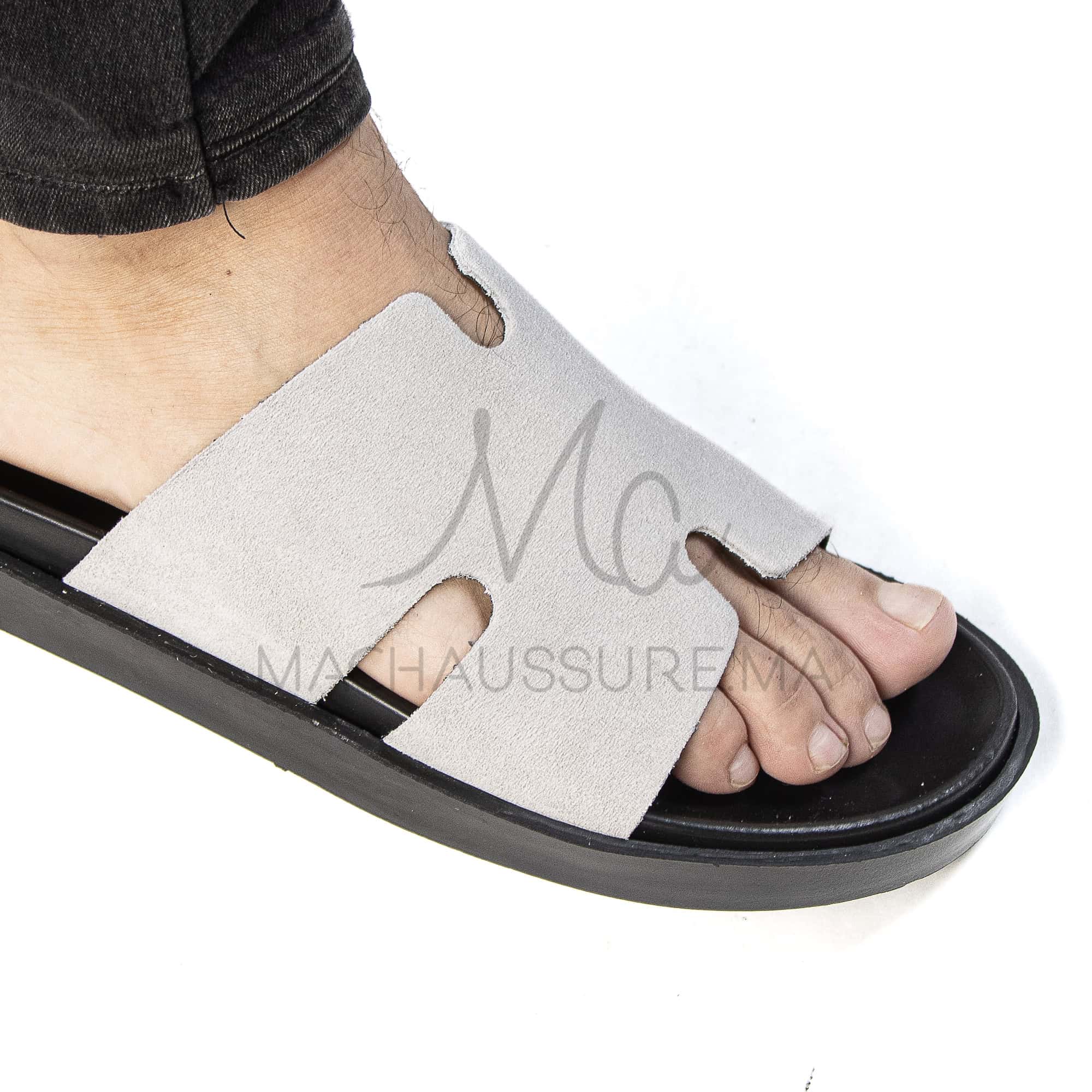 Abrid – Sandales Homme en Gris.