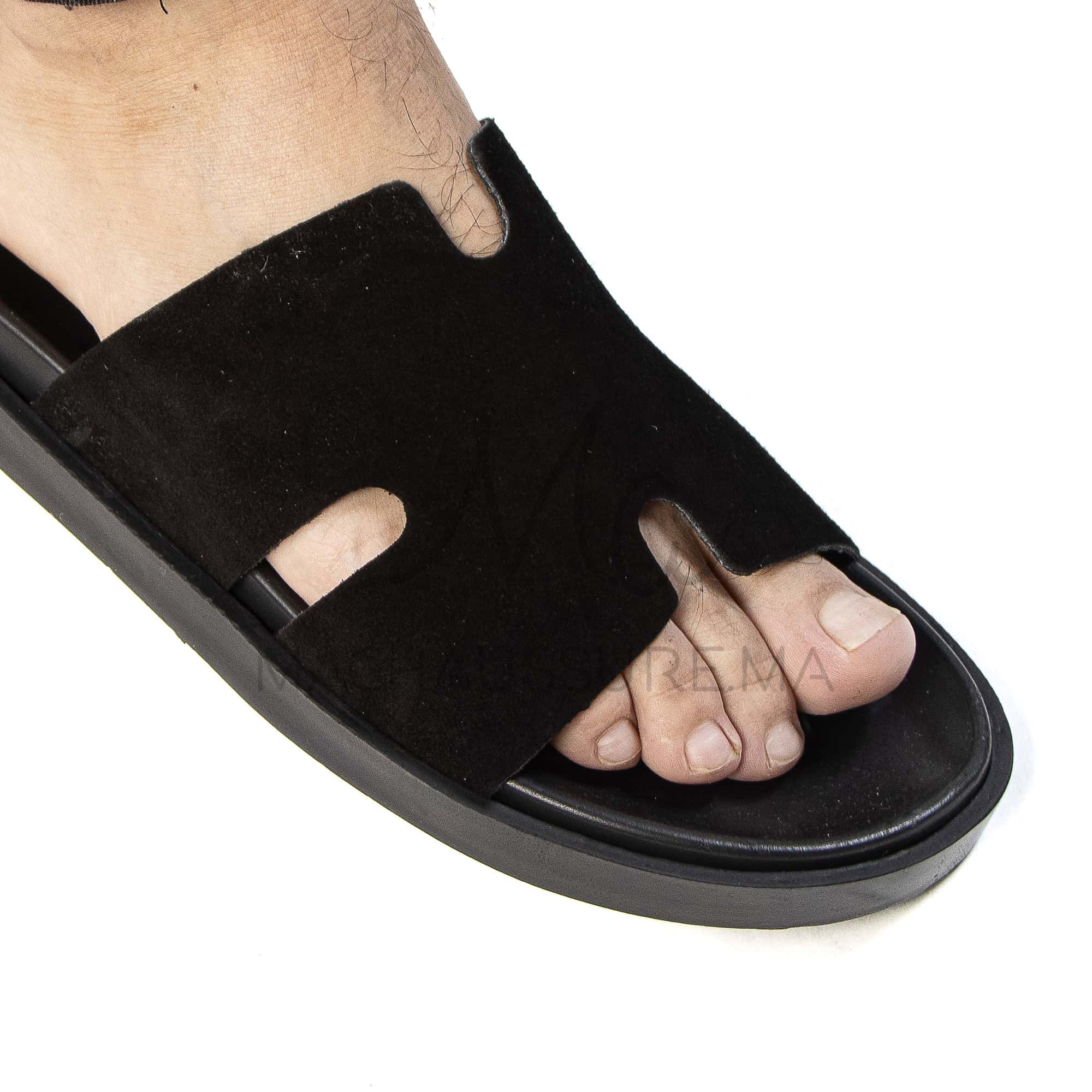Abrid – Sandales Homme en Noir.